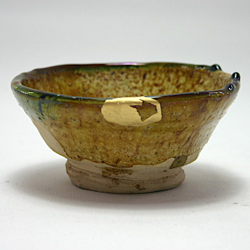 Keramikschale handgeformt, Kintsugi