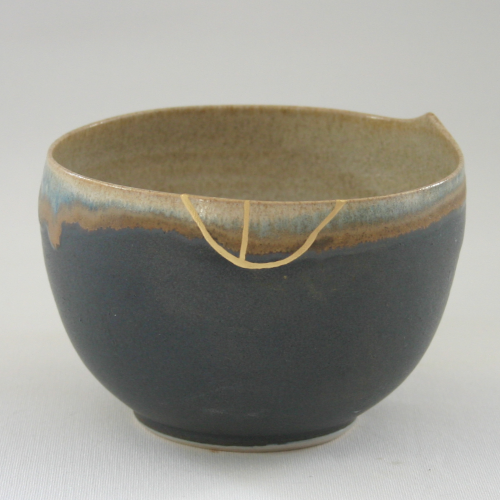 Steinzeug-Schale Kintsugi